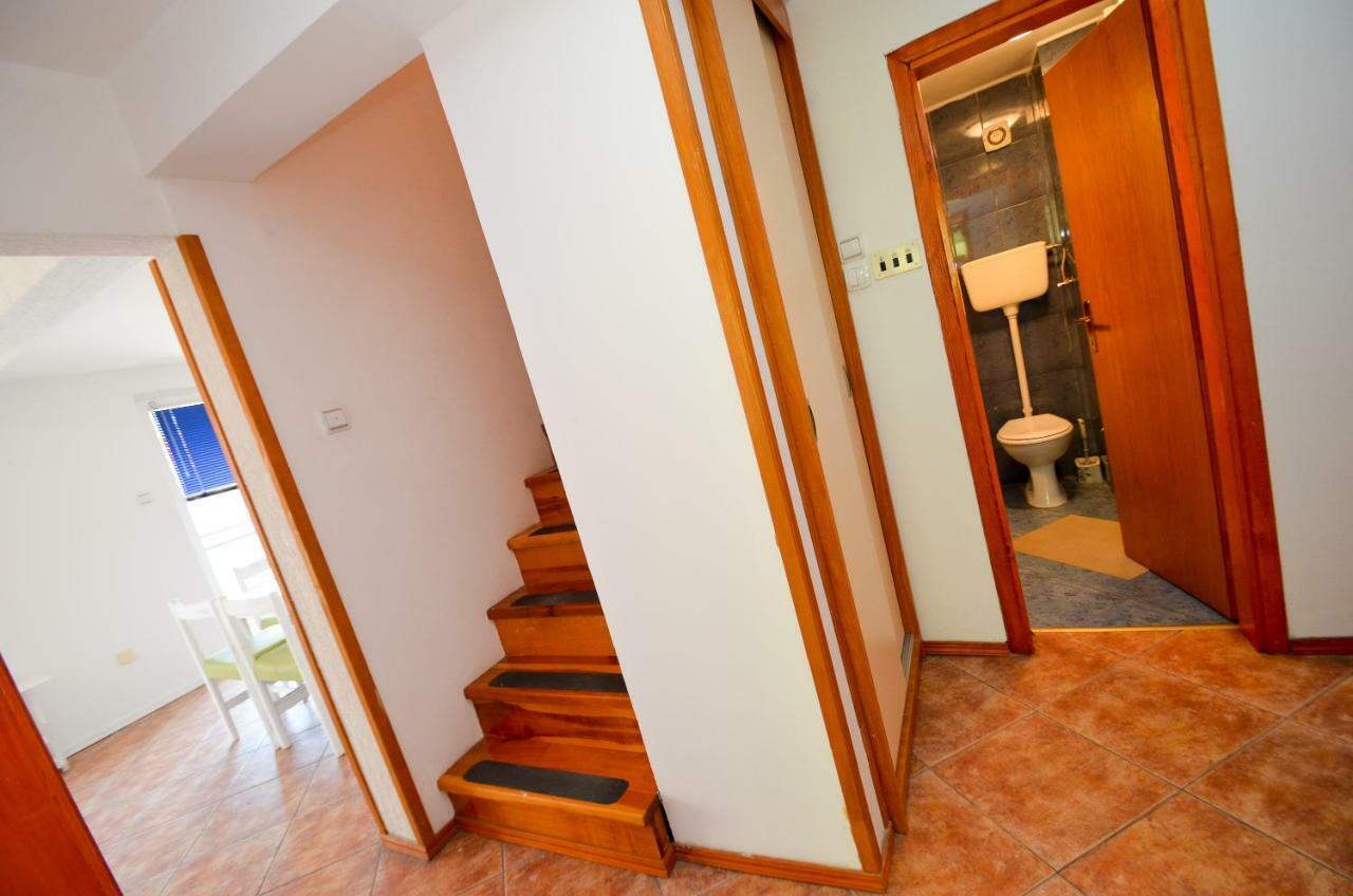 Apartment Barona Kotor Exteriör bild