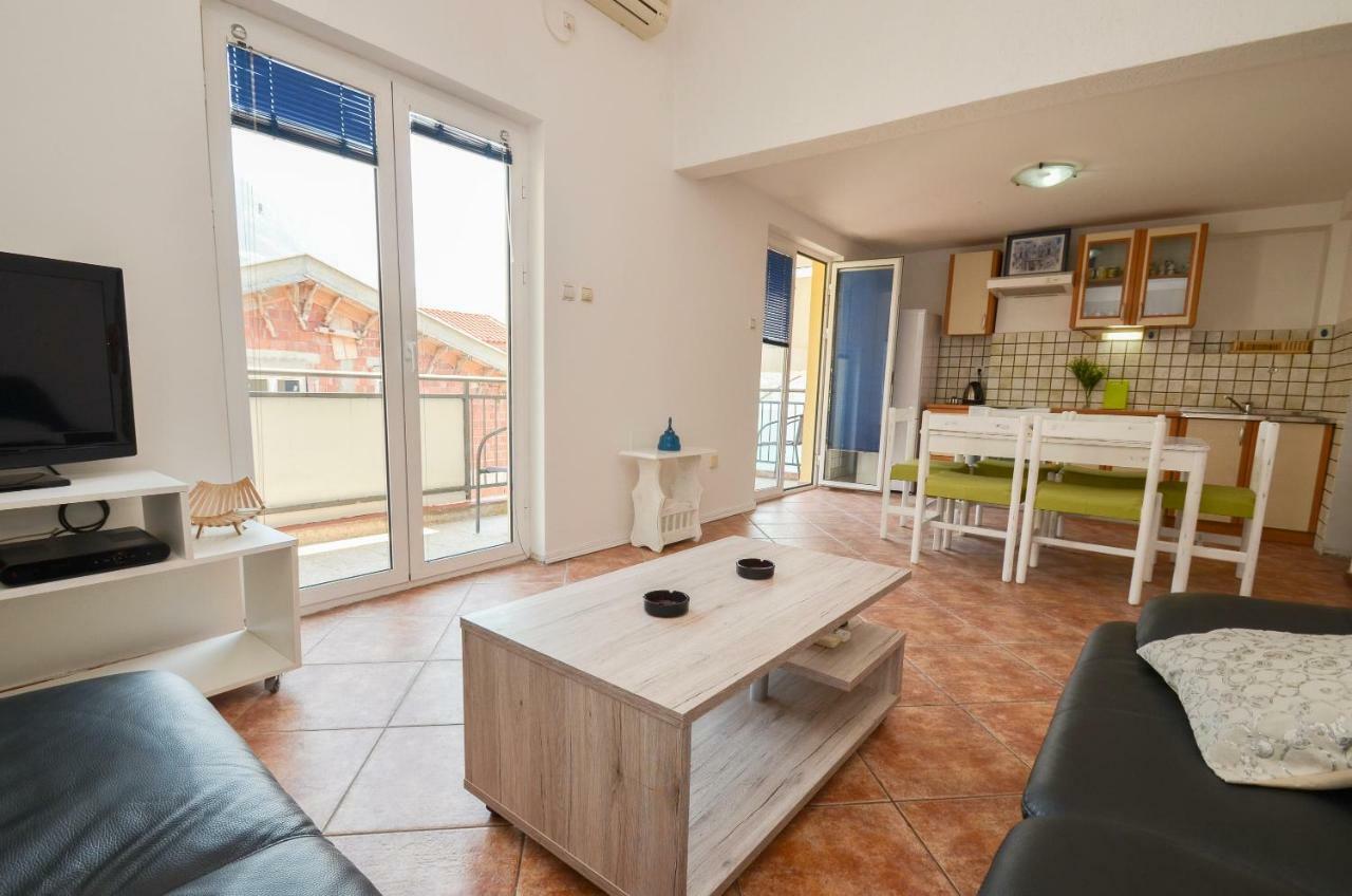 Apartment Barona Kotor Exteriör bild