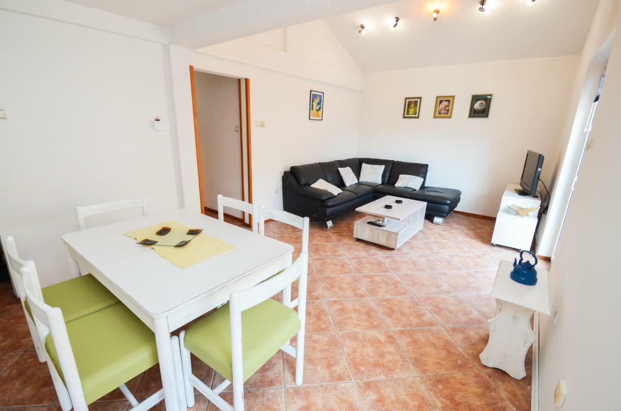 Apartment Barona Kotor Exteriör bild