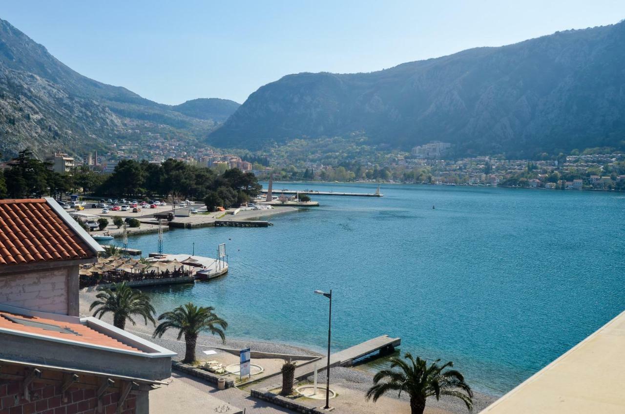 Apartment Barona Kotor Exteriör bild