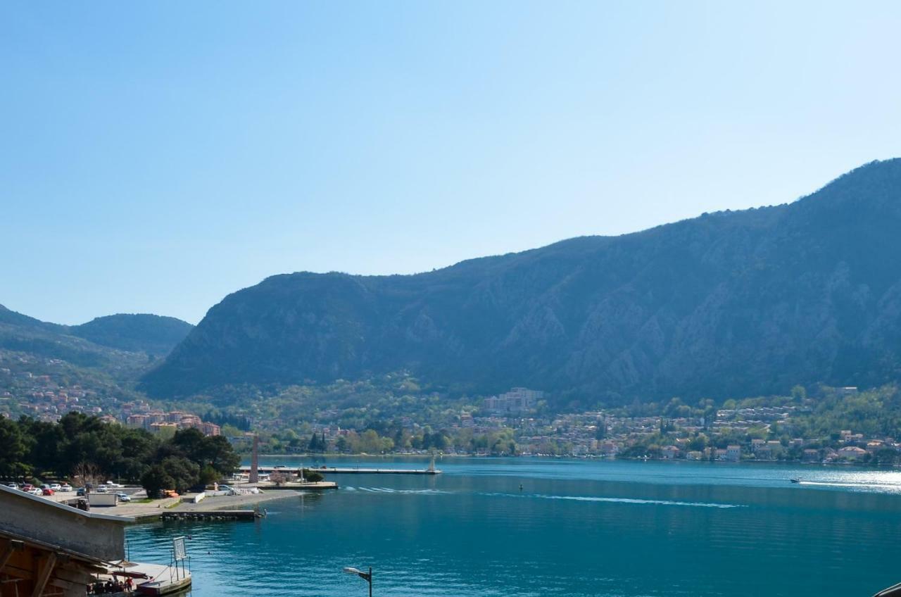 Apartment Barona Kotor Exteriör bild